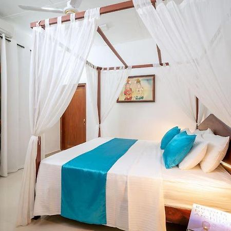 Araliya Villa Moragalla エクステリア 写真
