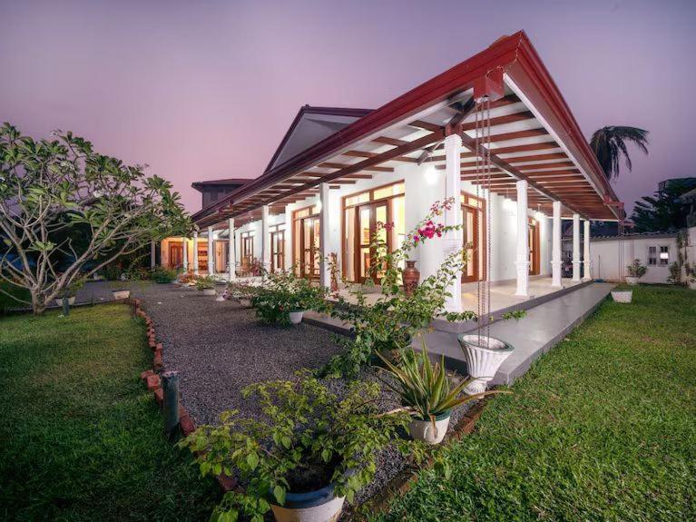 Araliya Villa Moragalla エクステリア 写真
